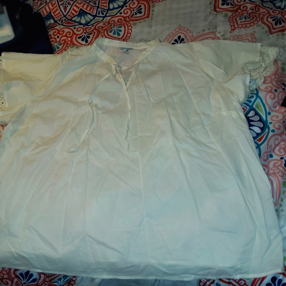 White Eyelet top
